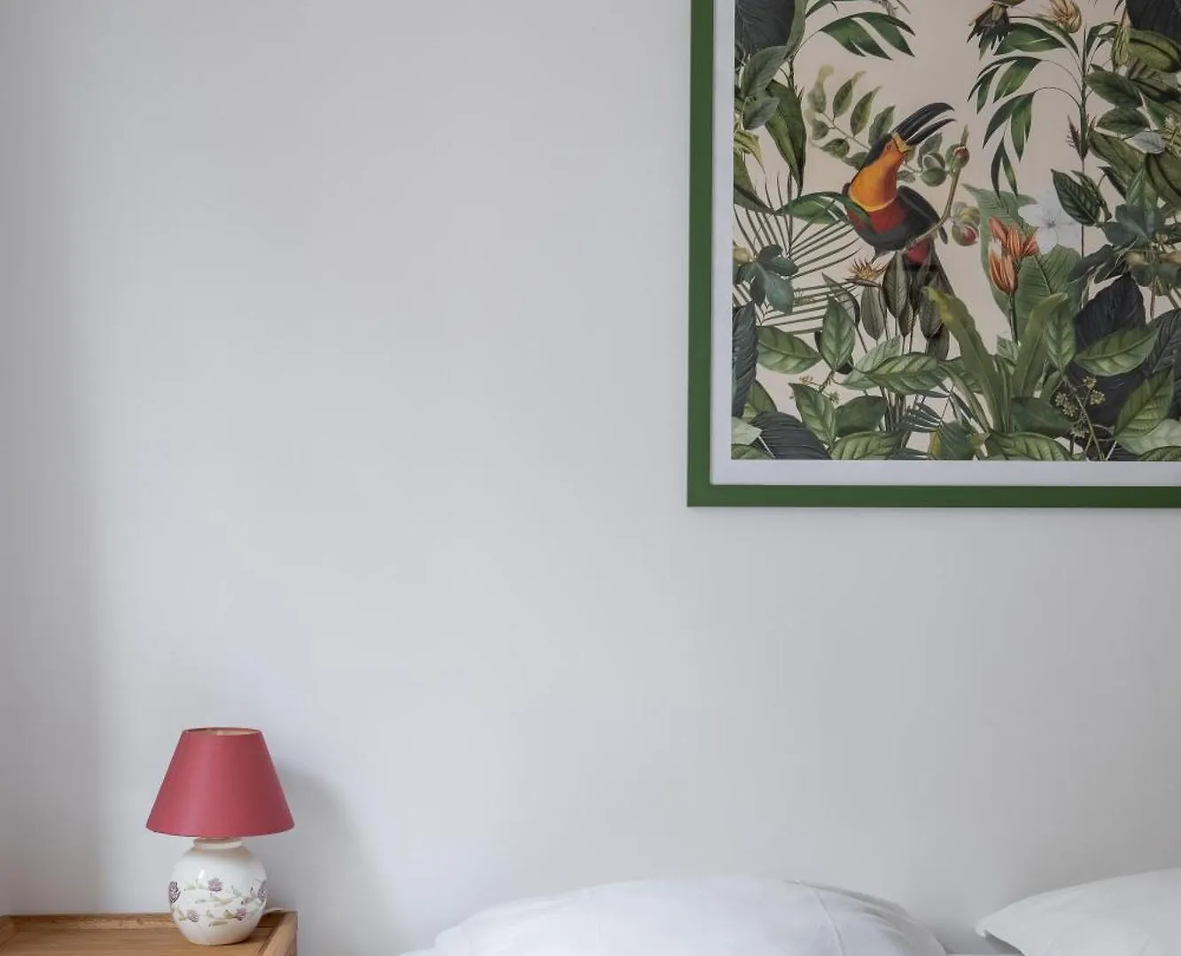 Veeve - Birds Of Paradise Paris Apartment
